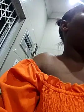 curvycloe1 online show from 16, 2, 2025