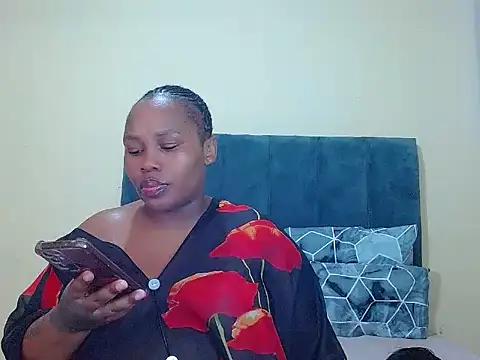 curvycloe1 online show from 3, 5, 2026