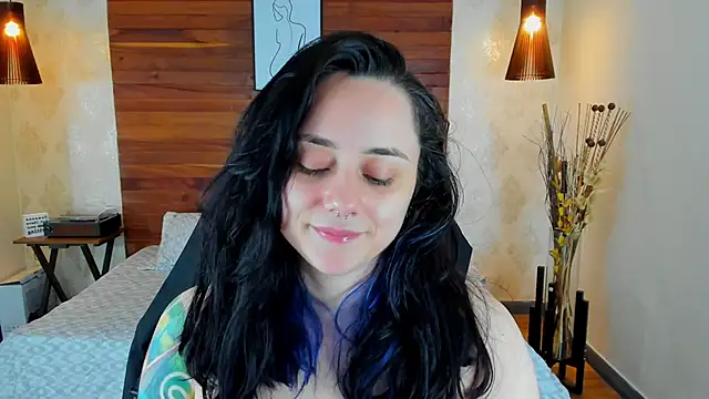 KatherineBond online show from 28, 2, 2025