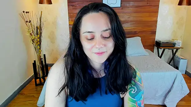 KatherineBond online show from 8, 3, 2025