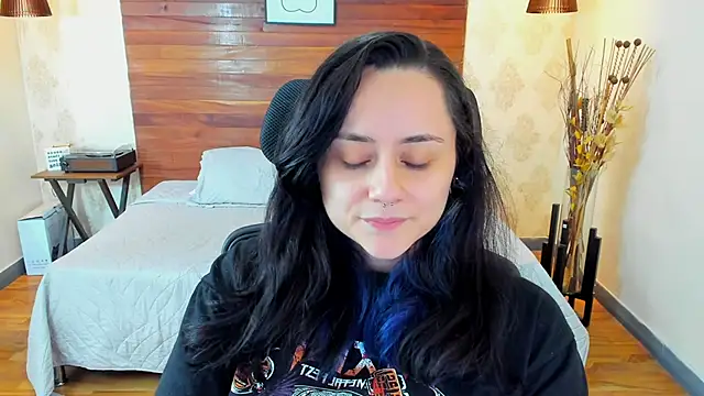 KatherineBond online show from 20, 3, 2025