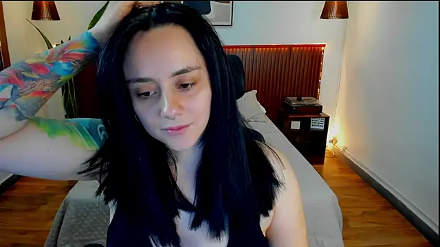 KatherineBond online show from 24, 9, 2025