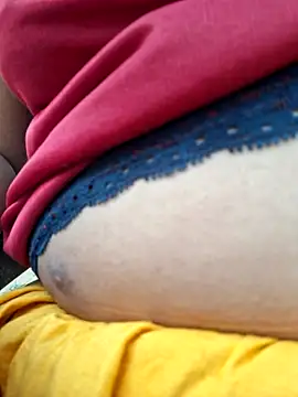 Priya Bong online show from 19, 7, 2026