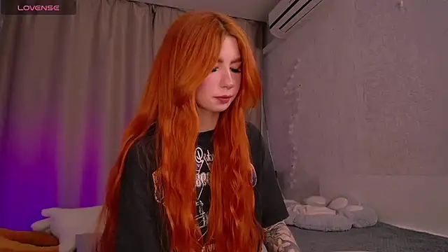 Snapshot of Evaa_Moonn_ chatting on 10, 3, 2025 Evaa Moonn online show from 10, 3, 2025