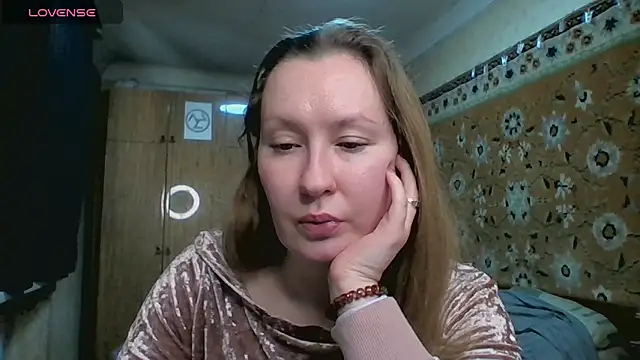 AnnaXLovers online show from 6, 5, 2026