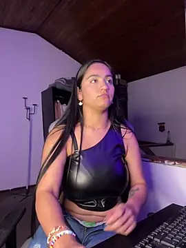 Snapshot of JazminTaylor chatting on 18, 2, 2025 JazminTaylor online show from 18, 2, 2025