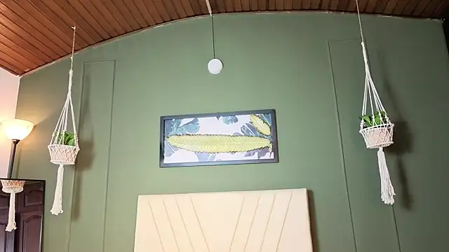 LILA ELLIOT online show from 20, 12, 2025