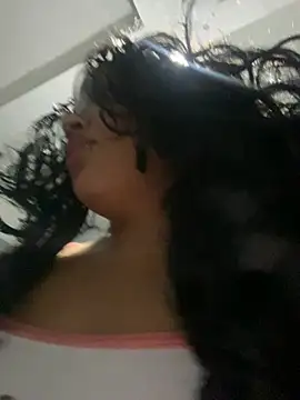 Snapshot of 99_Lilith chatting on 15, 7, 2026 99 Lilith online show from 15, 7, 2026