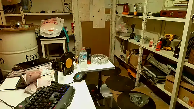 turkfucker online show from 18, 3, 2025