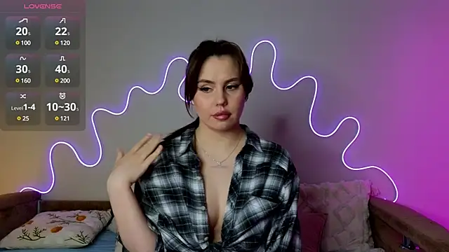 Aisha Riley online show from 15, 3, 2025