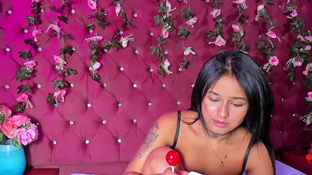 Snapshot of milly_print chatting on 5, 3, 2026 milly print online show from 5, 3, 2026