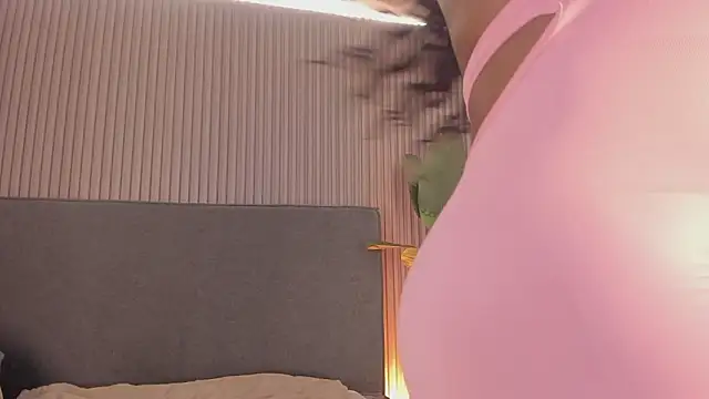  huge boobs ebony online show from 16, 3, 2026