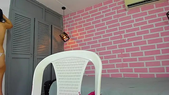 Snapshot of emy_0 chatting on 27, 1, 2025 emy 0 online show from 27, 1, 2025