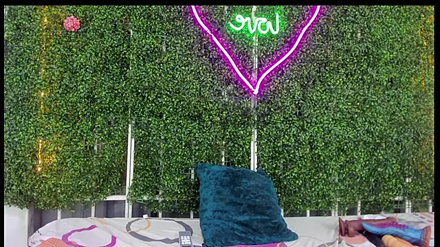 Snapshot of emy_0 chatting on 14, 3, 2025 emy 0 online show from 14, 3, 2025