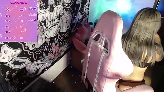 GamerCarrie online show from 18, 2, 2025