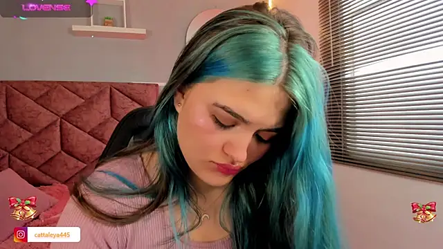 Snapshot of cattaleya___ chatting on 15, 12, 2024 cattaleya online show from 15, 12, 2024