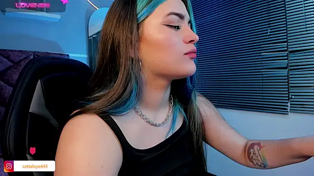 Snapshot of cattaleya___ chatting on 6, 2, 2025 cattaleya online show from 6, 2, 2025