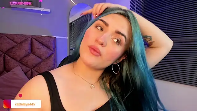 Snapshot of cattaleya___ chatting on 11, 2, 2025 cattaleya online show from 11, 2, 2025