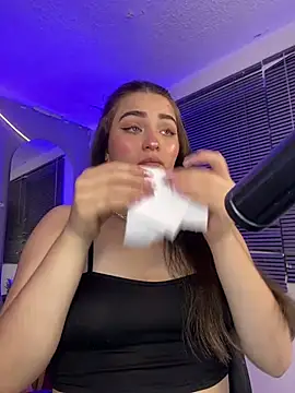 Snapshot of cattaleya___ chatting on 4, 3, 2025 cattaleya online show from 4, 3, 2025