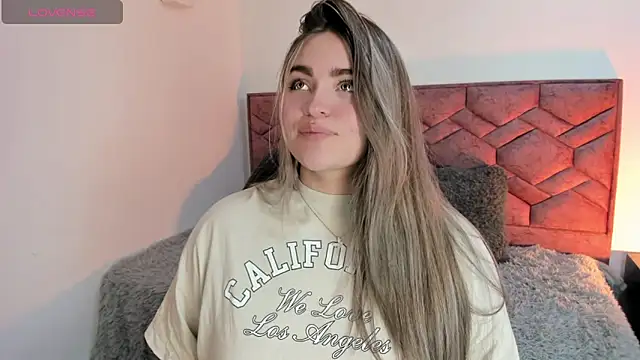 Snapshot of cattaleya___ chatting on 10, 9, 2025 cattaleya online show from 10, 9, 2025