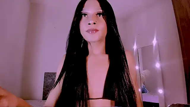carolinemiller7 online show from 3, 7, 2026