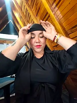 AmbarBurhan online show from 10, 9, 2025