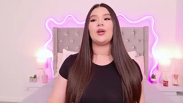 JuliaSUMMERS2022 online show from 24, 6, 2026