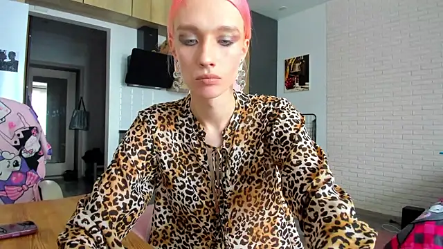  Alice Kitty online show from 30, 4, 2026