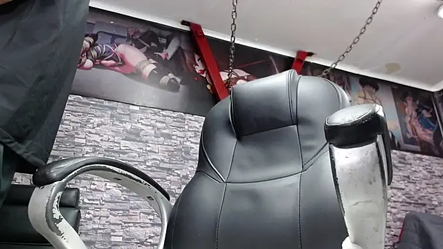 Snapshot of FrannBoy chatting on 18, 2, 2025 FrannBoy online show from 18, 2, 2025