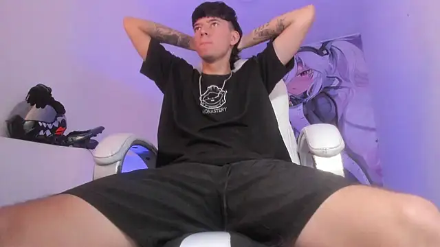 Snapshot of FrannBoy chatting on 3, 2, 2026 FrannBoy online show from 3, 2, 2026