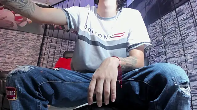 Snapshot of FrannBoy chatting on 21, 5, 2026 FrannBoy online show from 21, 5, 2026