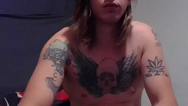 Snapshot of Turning2Jade chatting on 1, 11, 2025 Turning2Jade online show from 1, 11, 2025