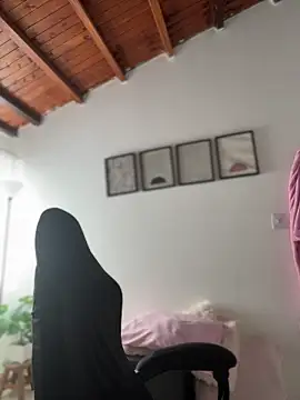 Miss-Abbii online show from 8, 2, 2026