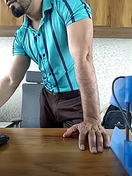 Snapshot of indianguy89 chatting on 11, 3, 2026 indianguy89 online show from 11, 3, 2026