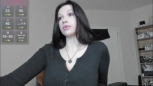 Emmy m00n online show from 16, 3, 2025