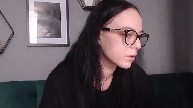 IzabelllNoir online show from 18, 2, 2025