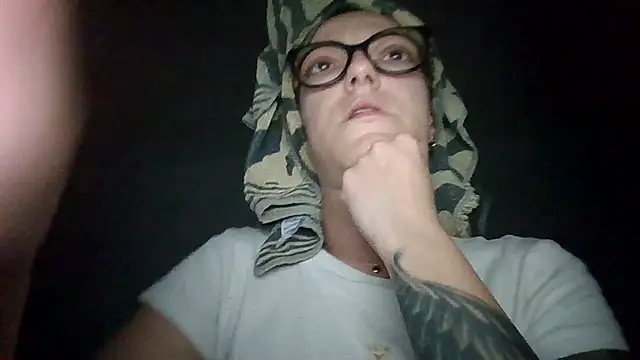 Snapshot of IzabelllNoir chatting on 25, 6, 2026 IzabelllNoir online show from 25, 6, 2026