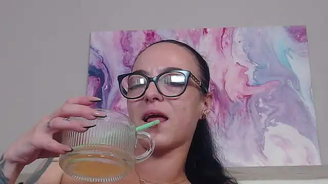 Snapshot of IzabelllNoir chatting on 20, 7, 2026 IzabelllNoir online show from 20, 7, 2026