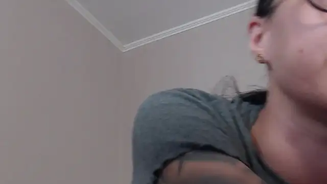 Snapshot of IzabelllNoir chatting on 21, 7, 2026 IzabelllNoir online show from 21, 7, 2026