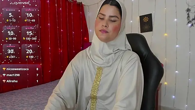 AishaAmin  online show from 20, 3, 2025