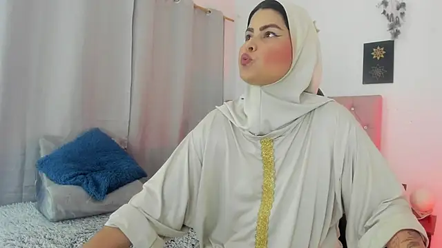 AishaAmin  online show from 20, 6, 2026