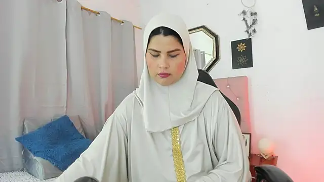 AishaAmin  online show from 17, 7, 2026