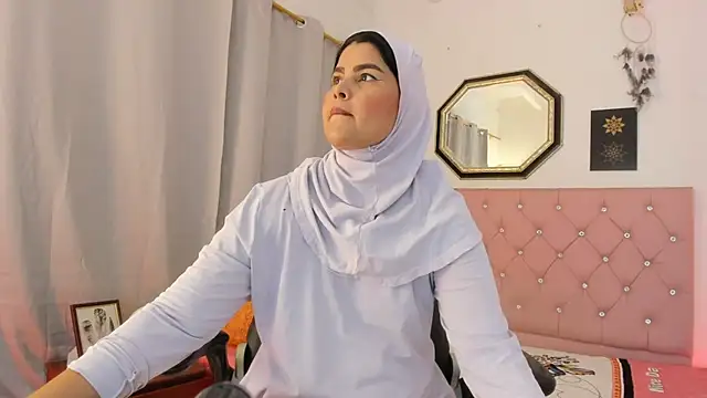 AishaAmin  online show from 28, 7, 2026