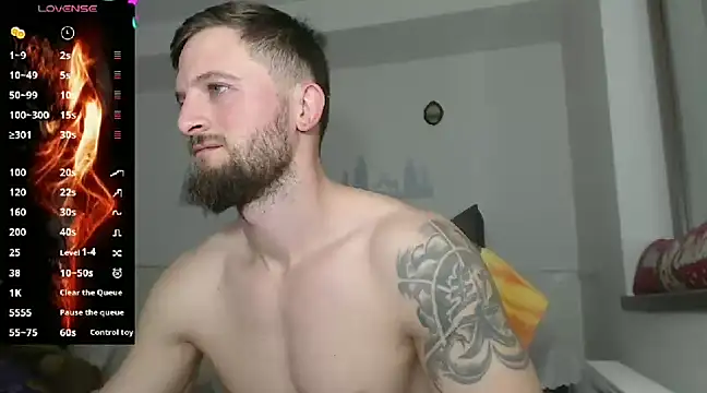 cuple hoot  online show from 2, 2, 2025