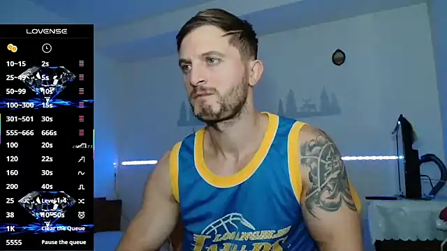 cuple hoot  online show from 5, 10, 2025