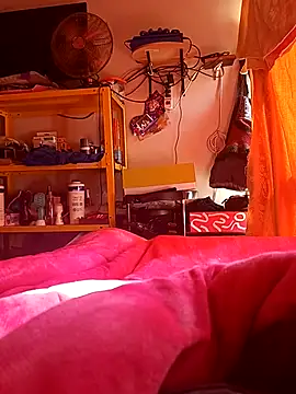 Entretener online show from 15, 2, 2026