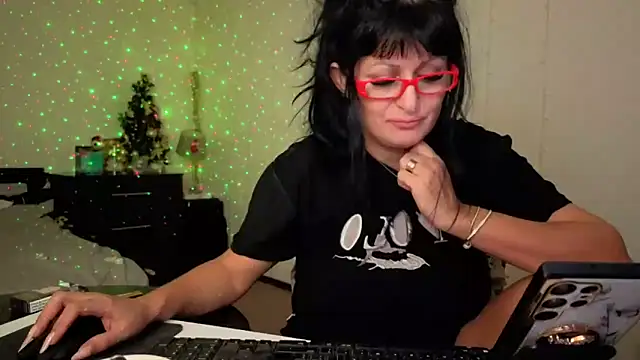 YourDreamLoverr online show from 22, 12, 2025