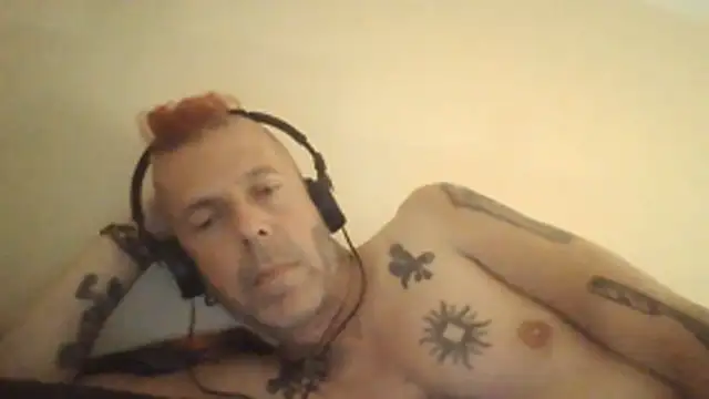 SHARPSkinhead online show from 12, 7, 2026