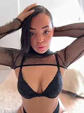 Sara LipsX online show from 12, 7, 2026
