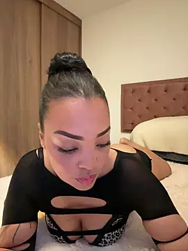Sara LipsX online show from 23, 7, 2026
